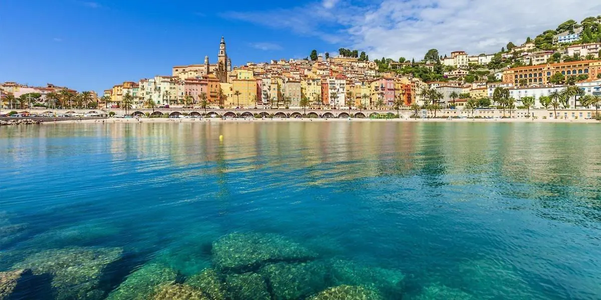 Appartement T3 Calme Et Lumineux à Menton